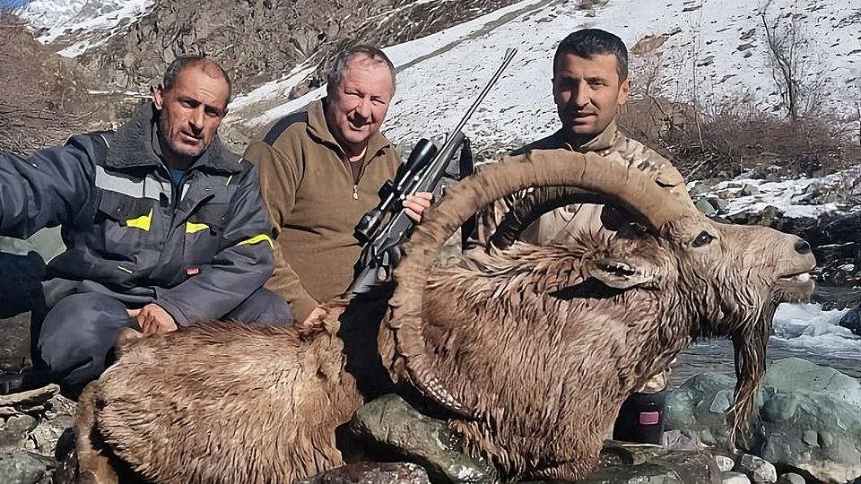RR weltweites jagen | Kirgisien