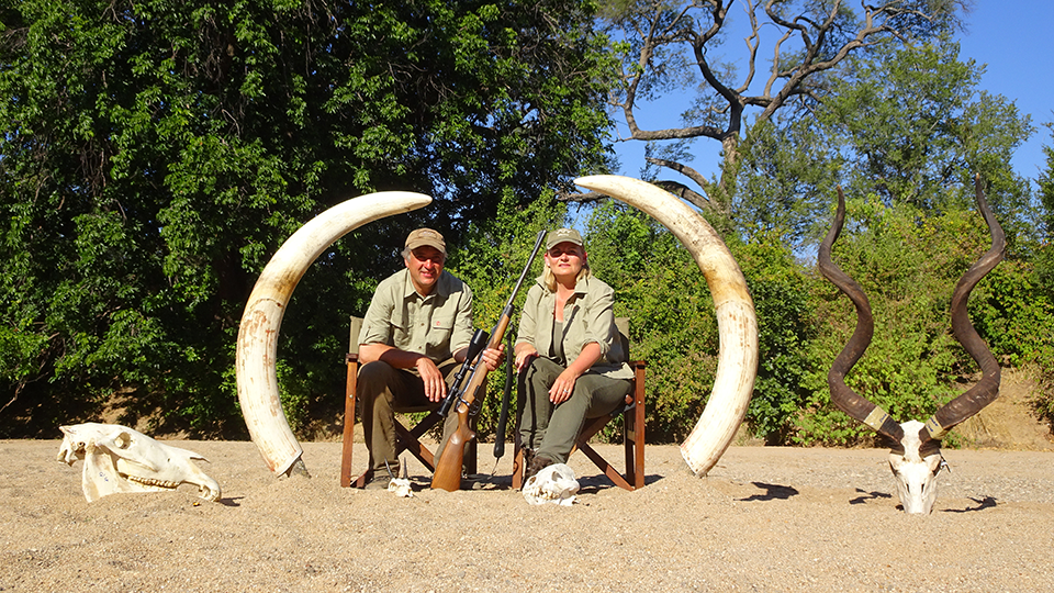 RR weltweites jagen -Jagdreisen auf 5 Kontinenten | Konstanze (Disposition) und Robert Reibenwein (Geschäftsführung)